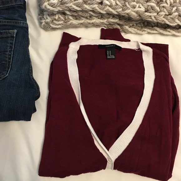 Sweater - Picture 2 of 3